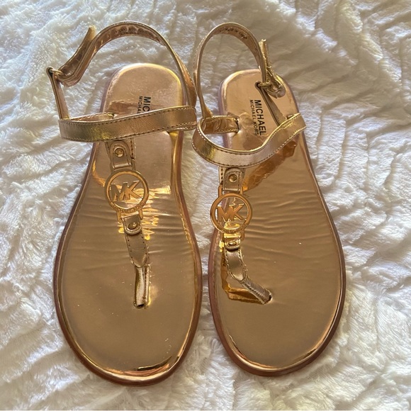 Michael Kors Jaylyn 3 Rose Gold Sandals Size 3 - Picture 11 of 11